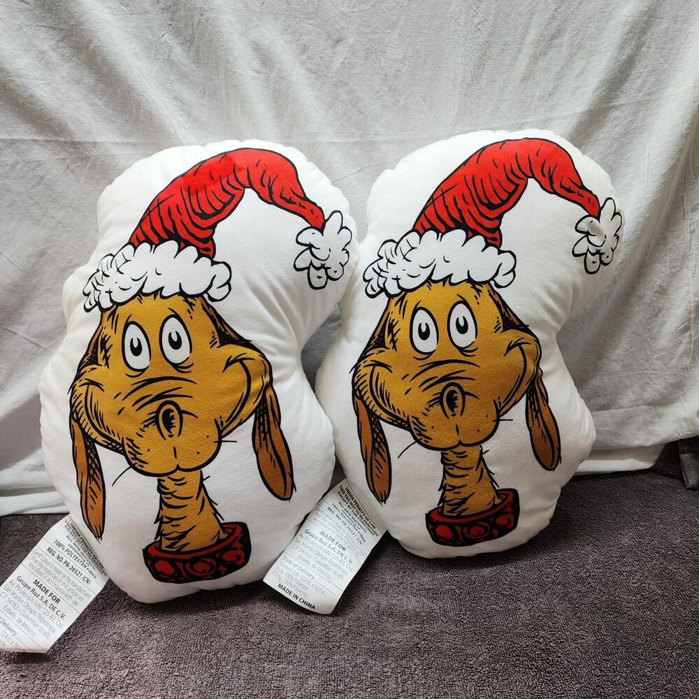 Set of 2 Max from the Grinch Chriatmas Pillows BB